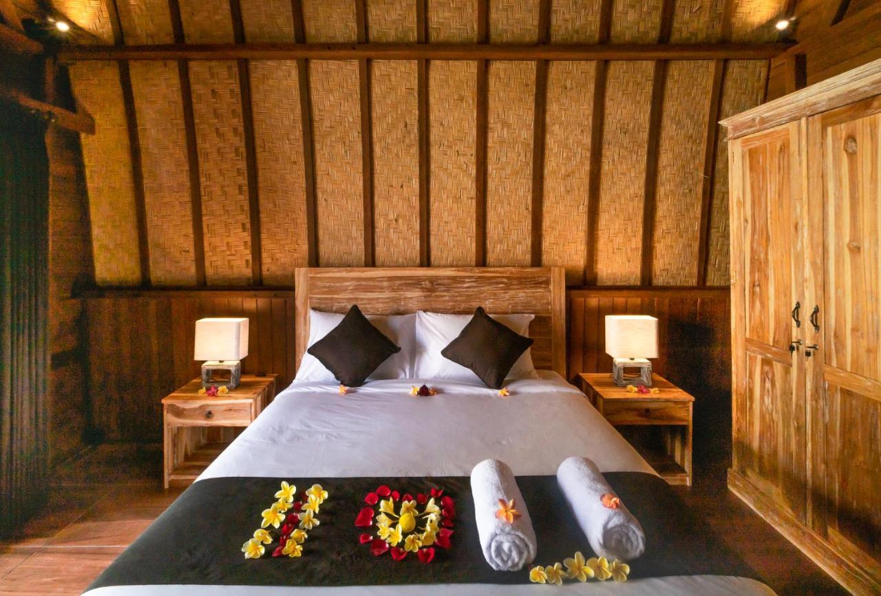 Wooden Puri Guesthouse Uluwatu Exterior foto
