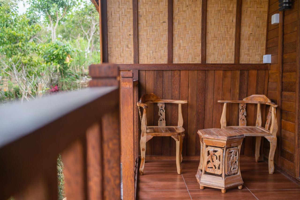 Wooden Puri Guesthouse Uluwatu Exterior foto